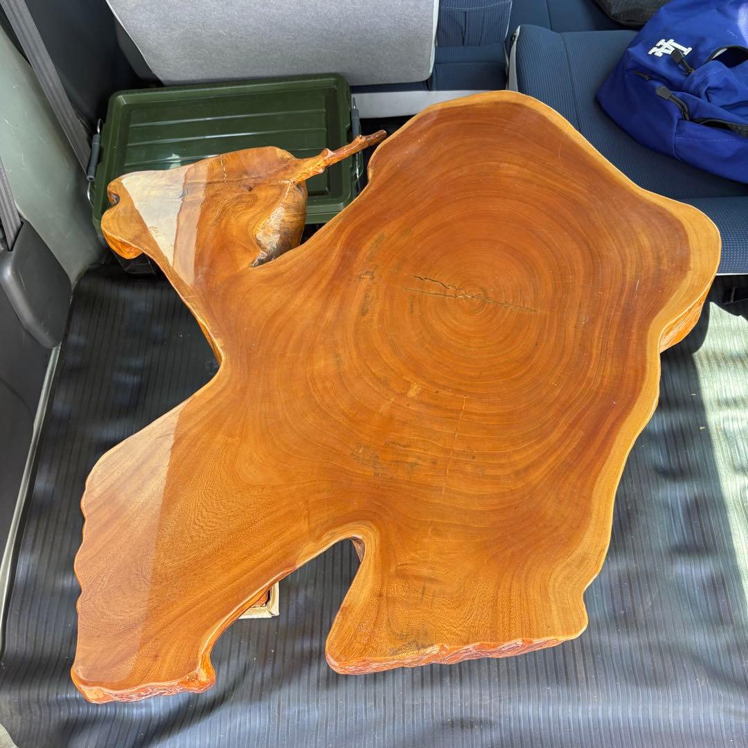 自然木　一枚板　テーブル　ラクダ　鹿　動物 天然木の家具｜一枚板テーブルなら木創庵