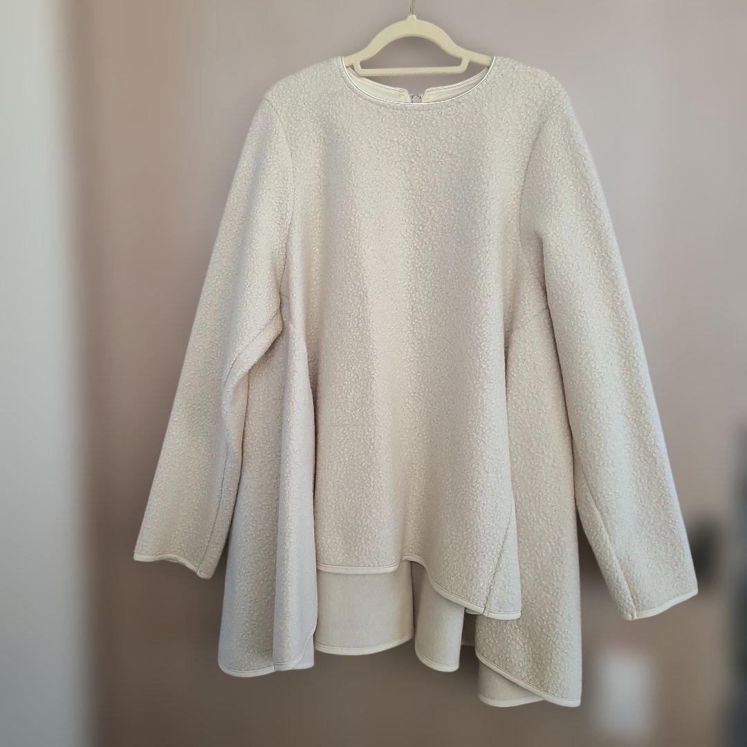 PASSIONEパシオーネブークレー裾フレアプルオーバー　アイボリー38(M)