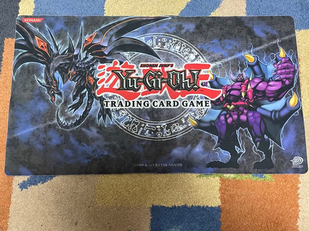 遊戯王 プレイマット 真紅眼の闇竜&ヴァンパイアジェネシス - メルカリ