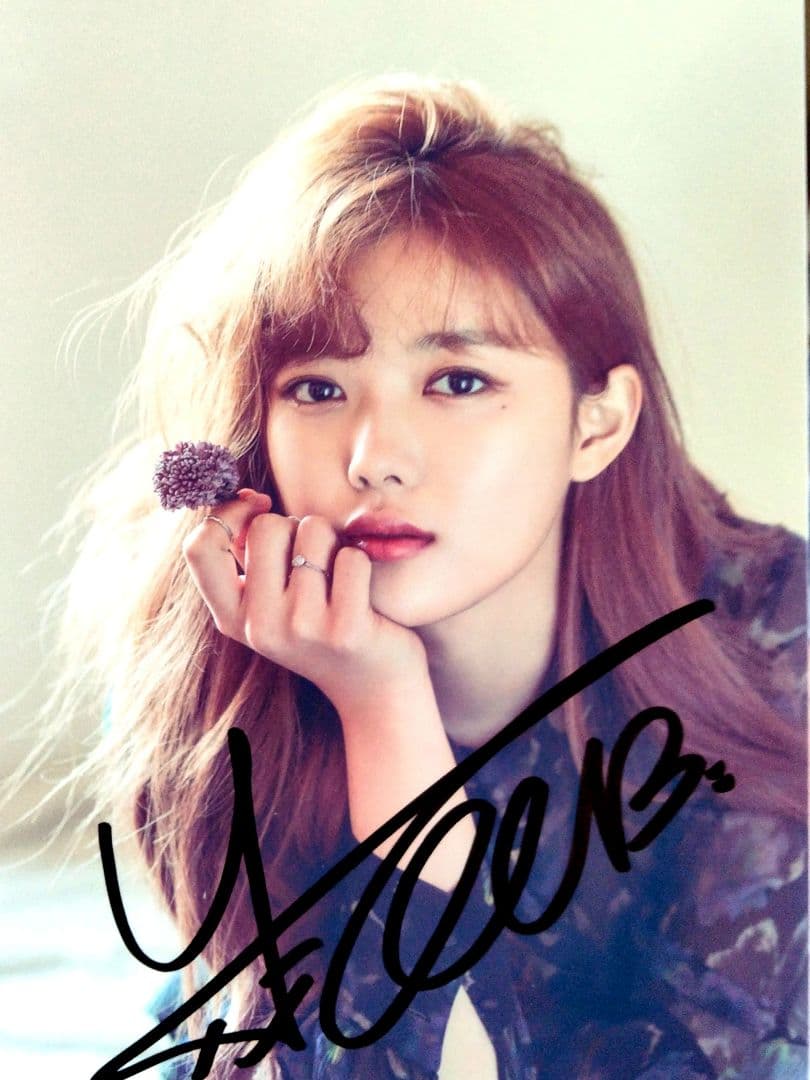 キム・ユジョン直筆サイン入り2Lサイズ写真… - メルカリ