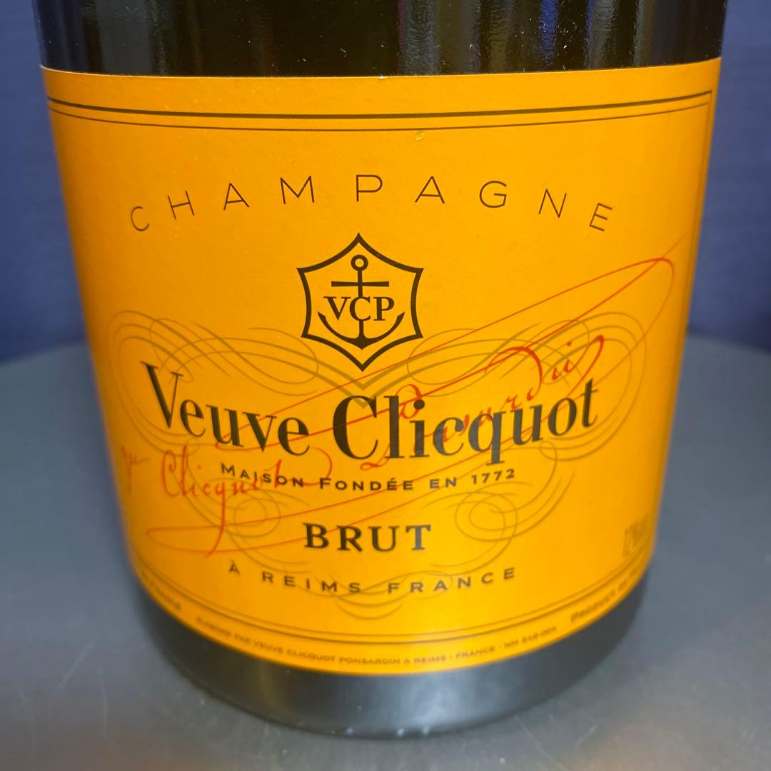 フェルナンド・アロンソ直筆サイン入り】 ヴーヴ・クリコ マグナム