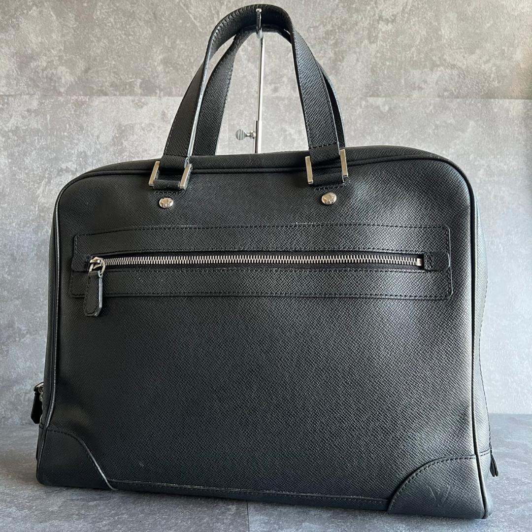 ⭐️LOUIS VUITTON⭐️ルイヴィトン タイガ アレクサンダー