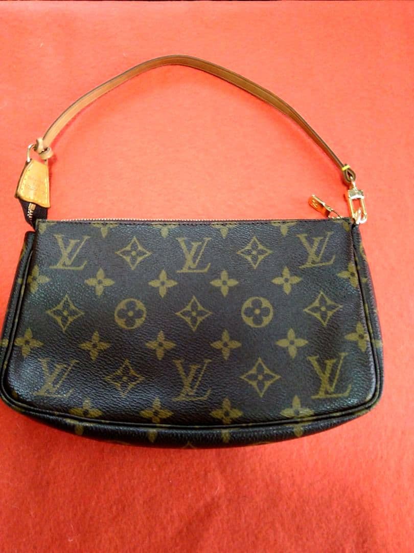 Louis Vuitton モノグラムポ−チ　アクセソワ−ル