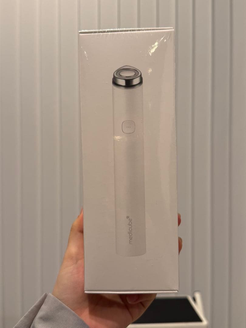 メディキューブ 美顔器 BOOSTER pro mini