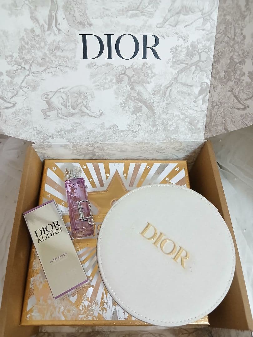新品 ディオール アディクト パープル グロウ バニティ Dior 箱 セット