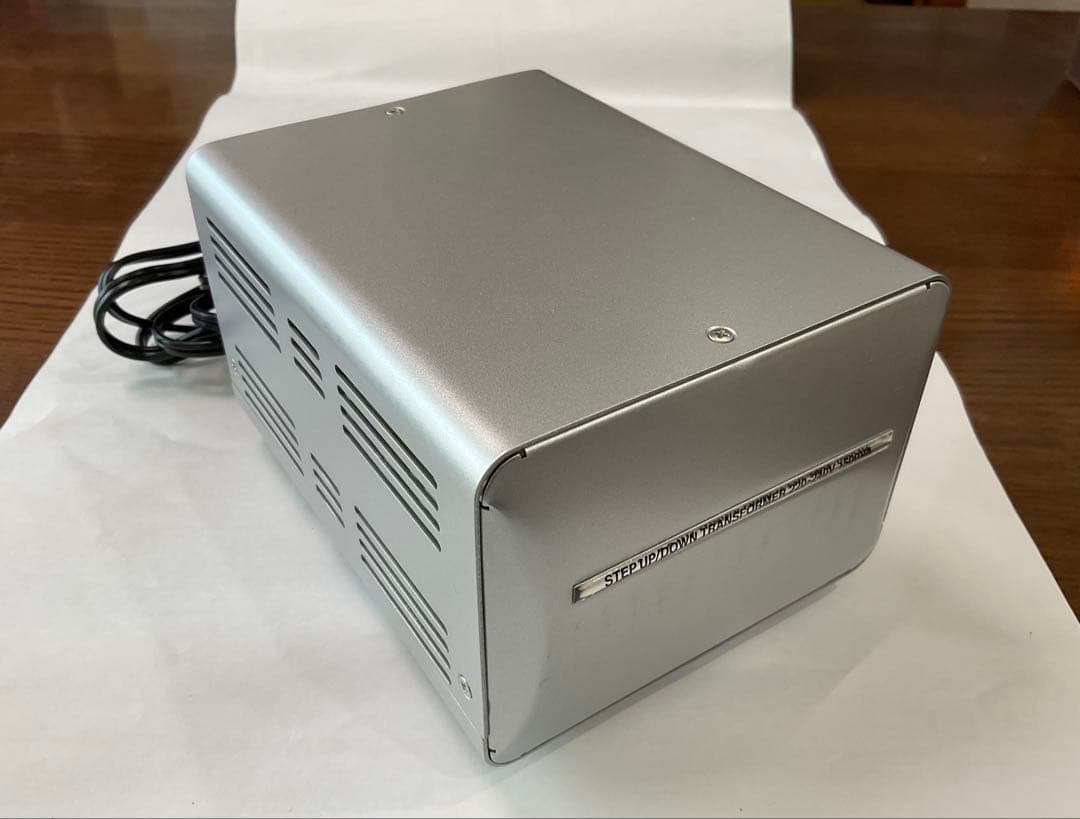 Kashimura TTS-20C 変圧器 1500VA 81mXjXH6QFL._AC_UF894,