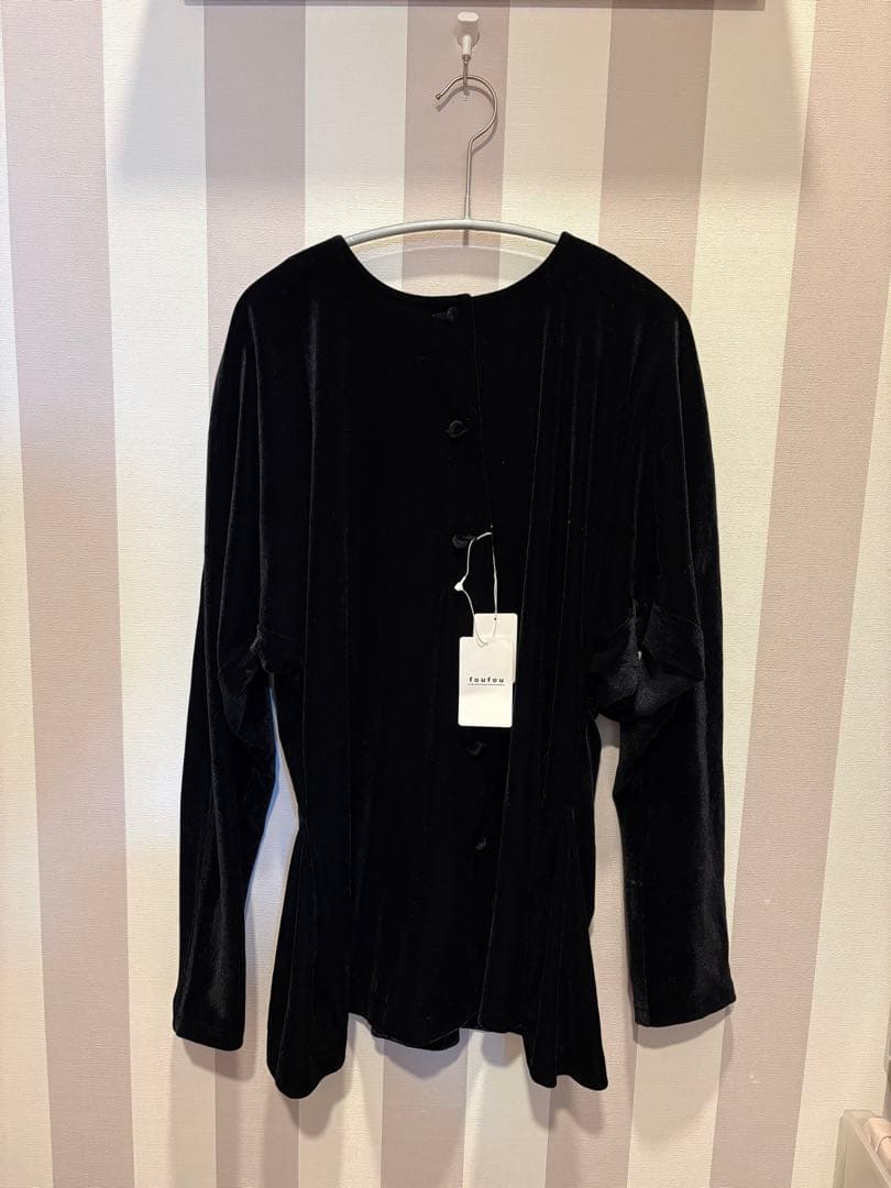 foufouベロアボタンブラウス