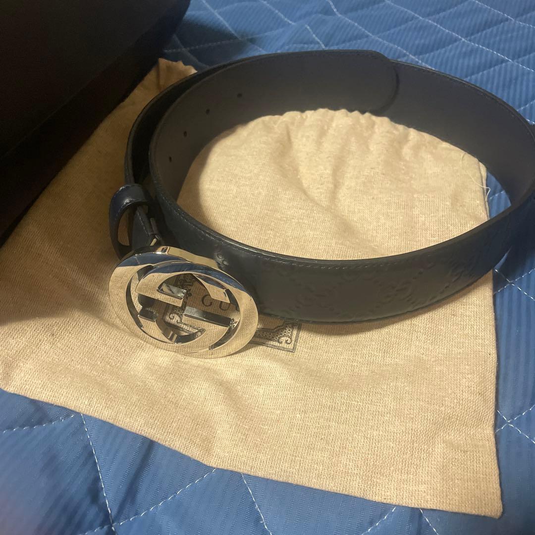 Gucci ネイビー レザー ベルト