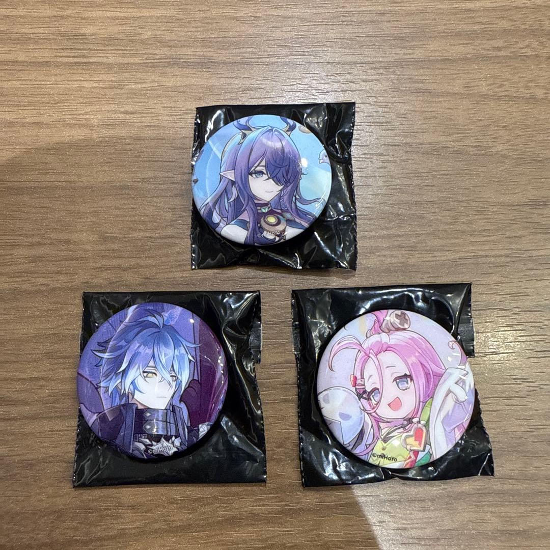 原神 未来屋書店限定特典 缶バッジ フリンズ ナドクライ ラウナ アイノ