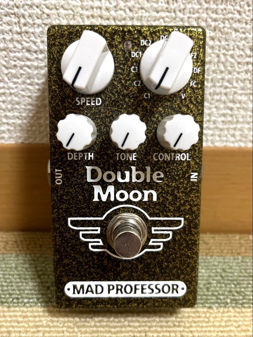 Mad Professor Double Moon モジュレーション Review: Mad Professor Double Moon