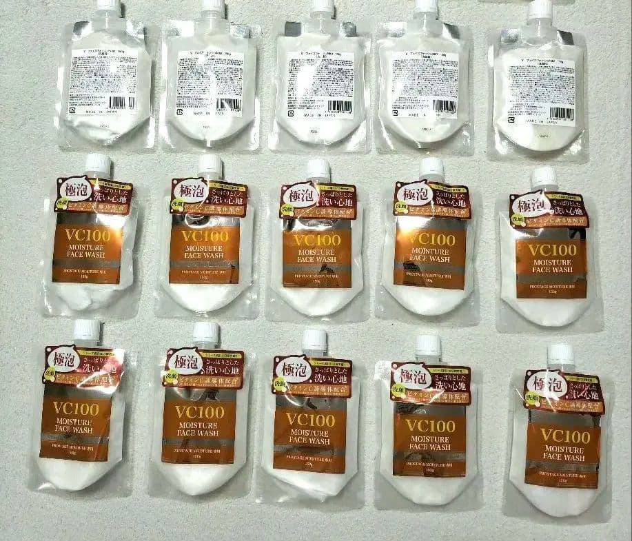 洗顔料 PROSTAGE VC100 MOISTURE FACE WASH 150g