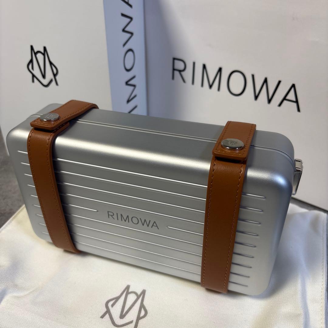 RIMOWA クロスボディバッグ　リモワ　クロスボディバック