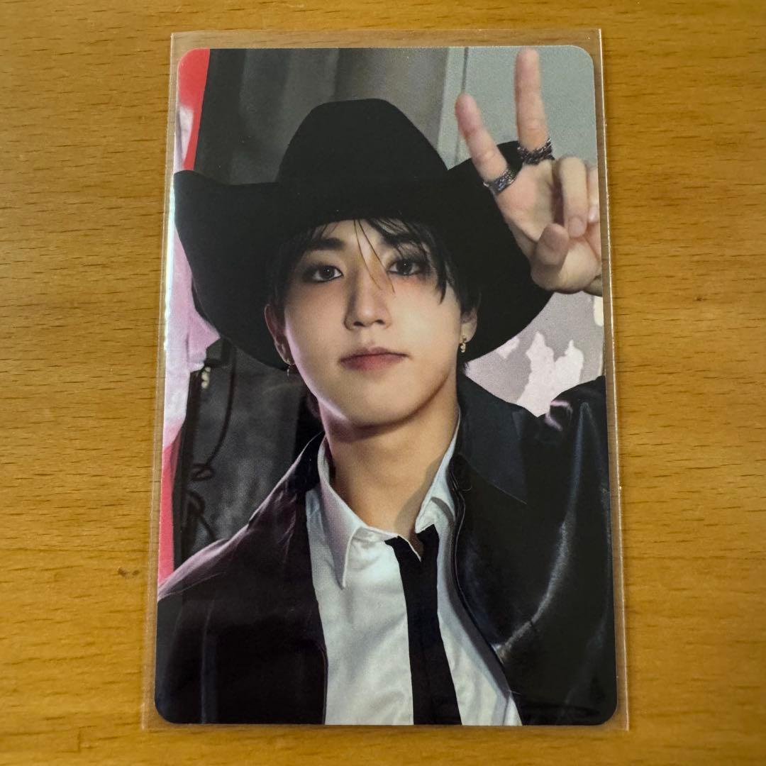 StrayKids スキズ DOIT popup フーディトレカ ハン - メルカリ