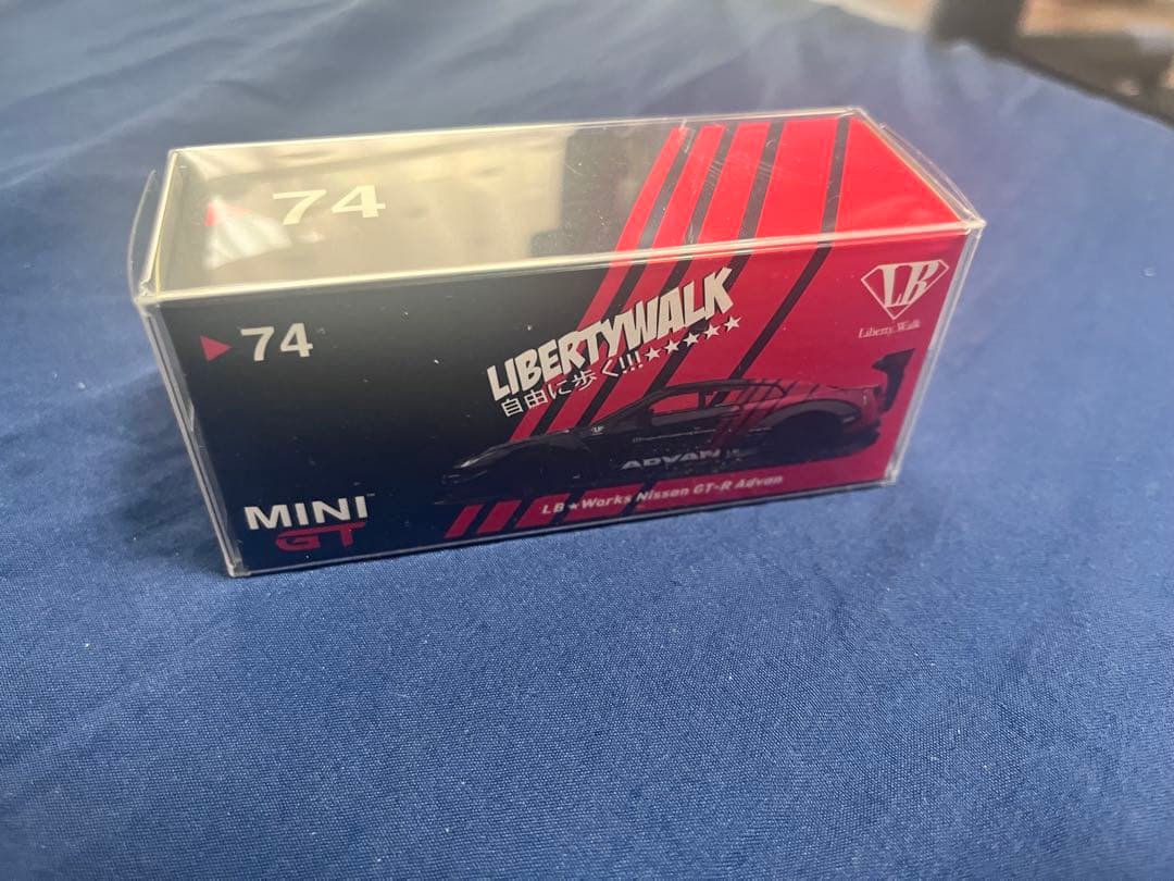 Minigt ミニGT LBWK R35 GTR トイザらス限定　NO.74