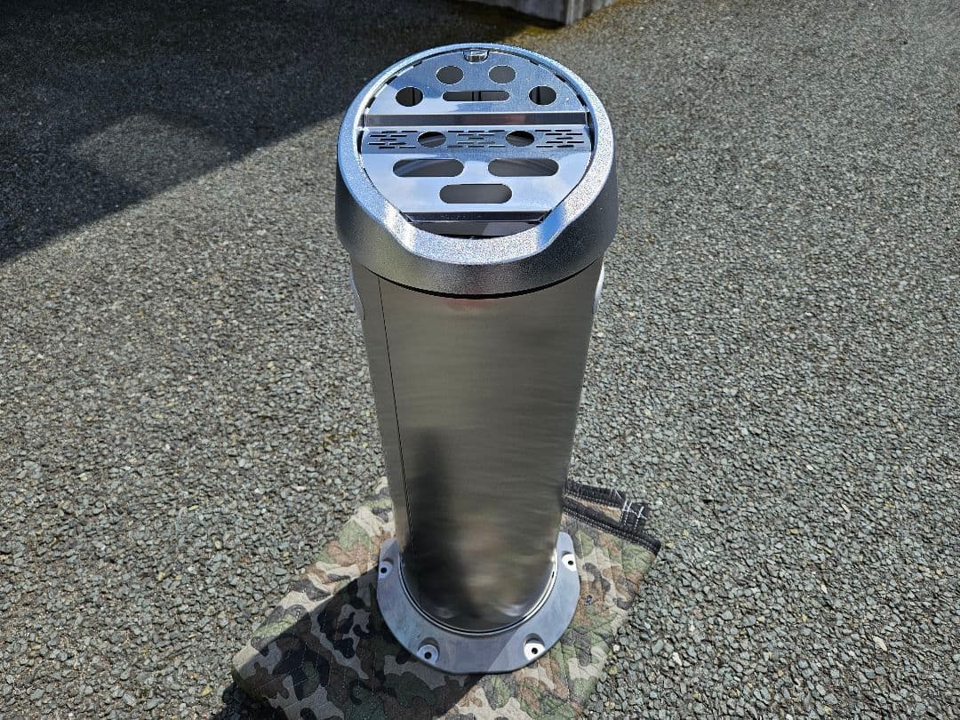 ステンレス製円形灰皿