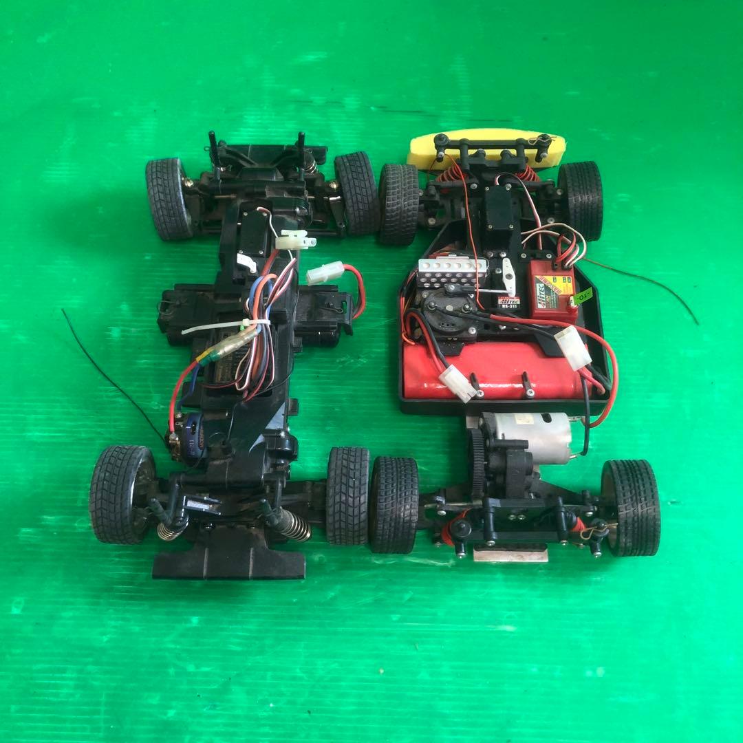 電動ラジコンカー シャーシ パーツ多数 現状渡し