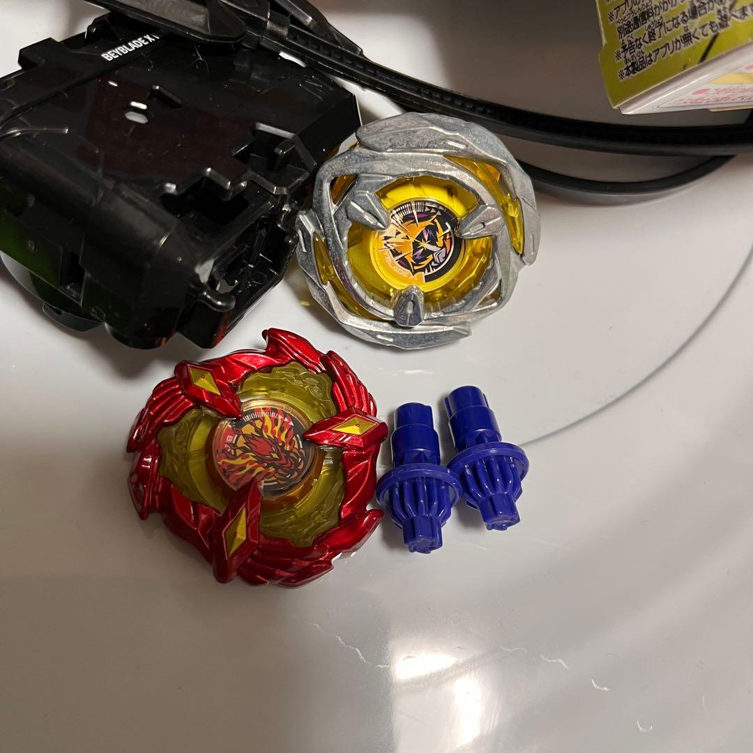 ベイブレードx まとめ売り スタジアム付き - メルカリ