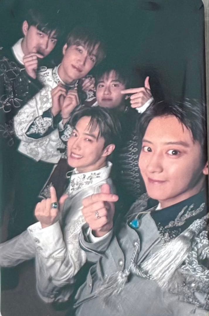 EXO REVERXE showcase ktown4u トレカ - メルカリ