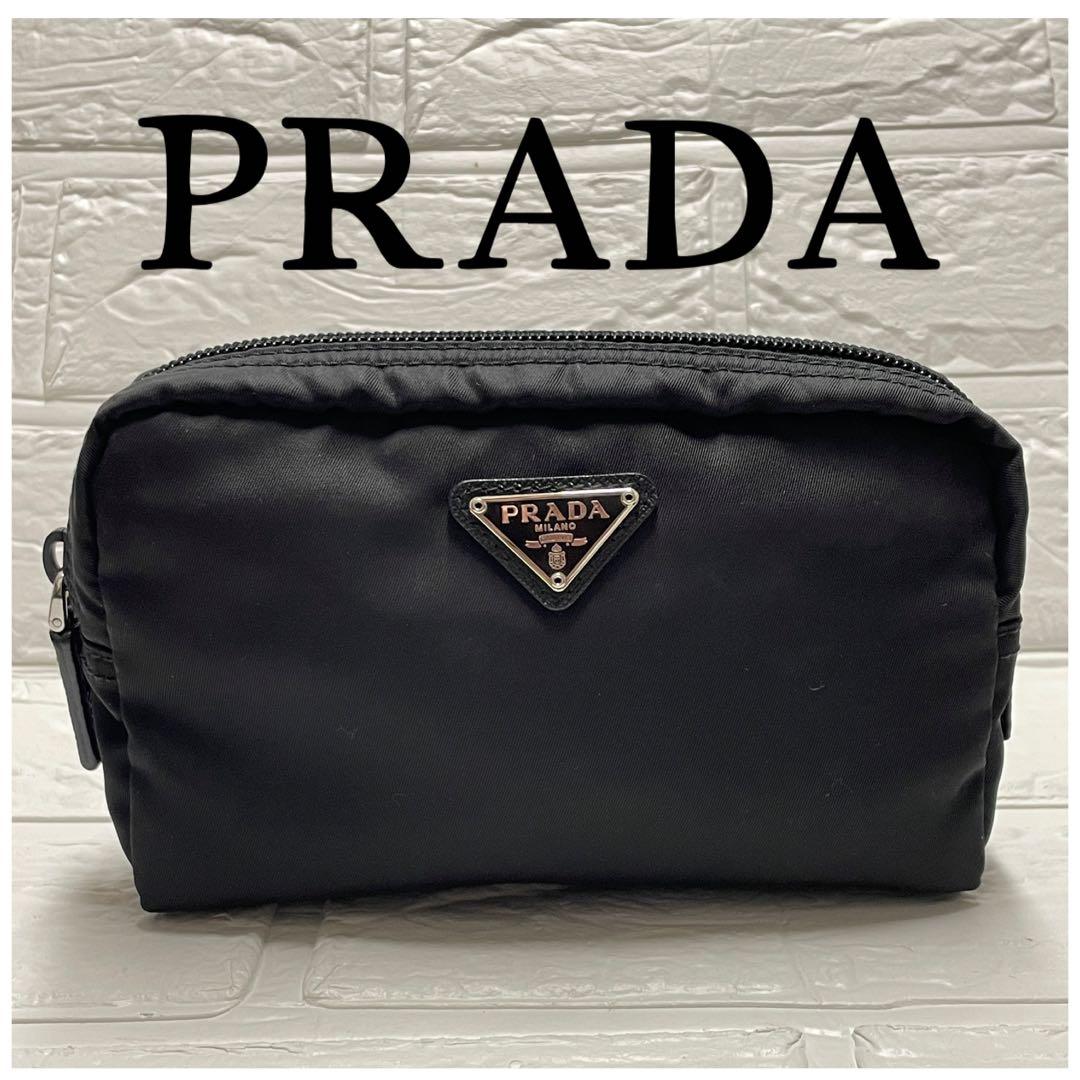 美品】PRADAプラダ 三角プレート ナイロンポーチ ❤︎ - メルカリ