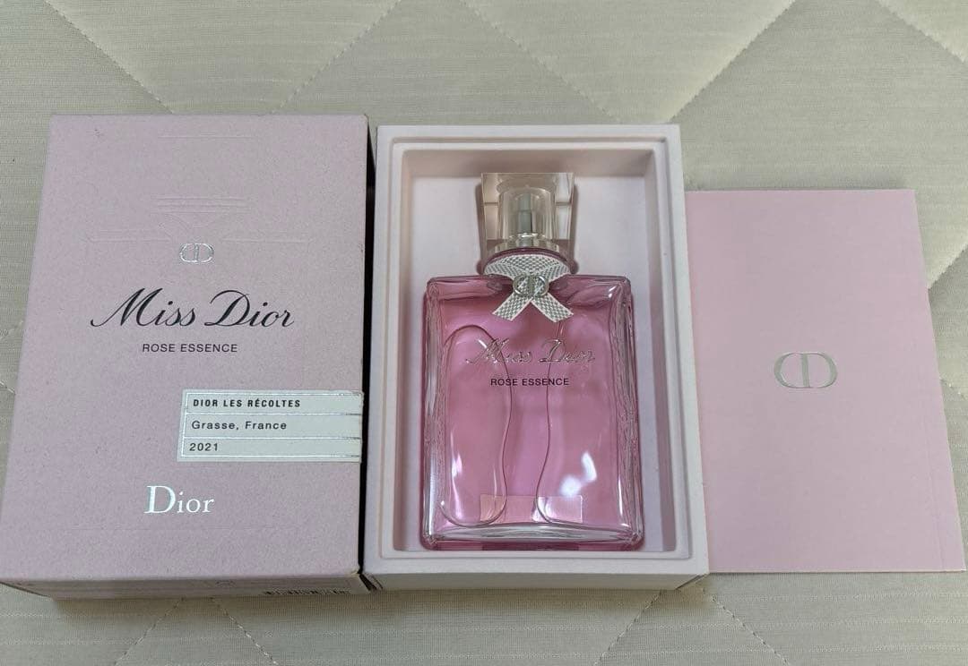 ミスディオール MissDior ローズエッセンス 数量限定品