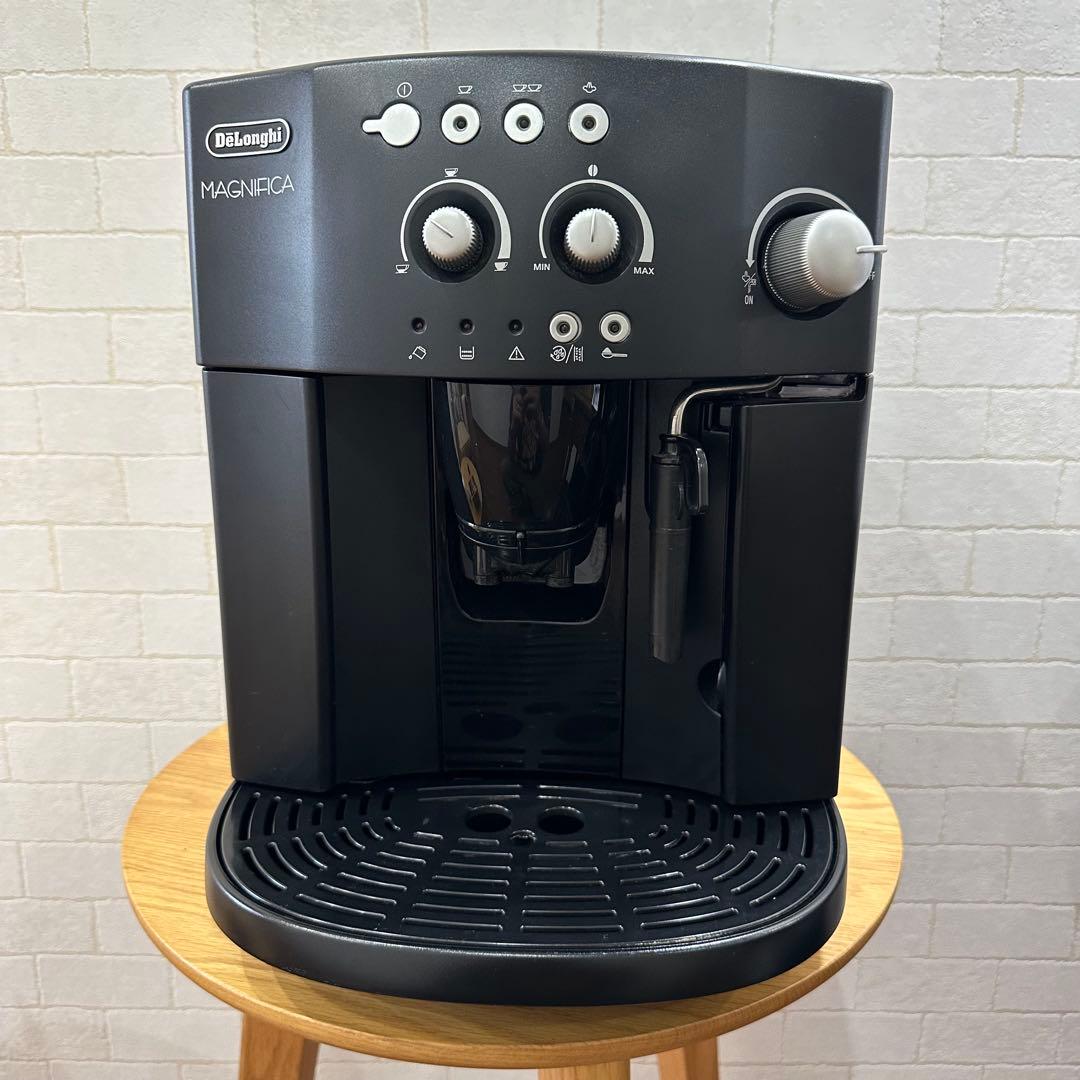De'Longhi Magnifica エスプレッソマシン ブラック Amazon | De'Longhi (デロンギ) 全自動コーヒーマシン マグニフィカS