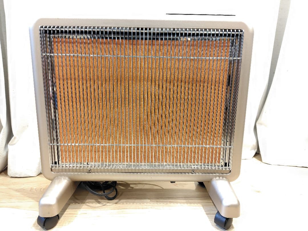 キャスター付き電気ヒーター