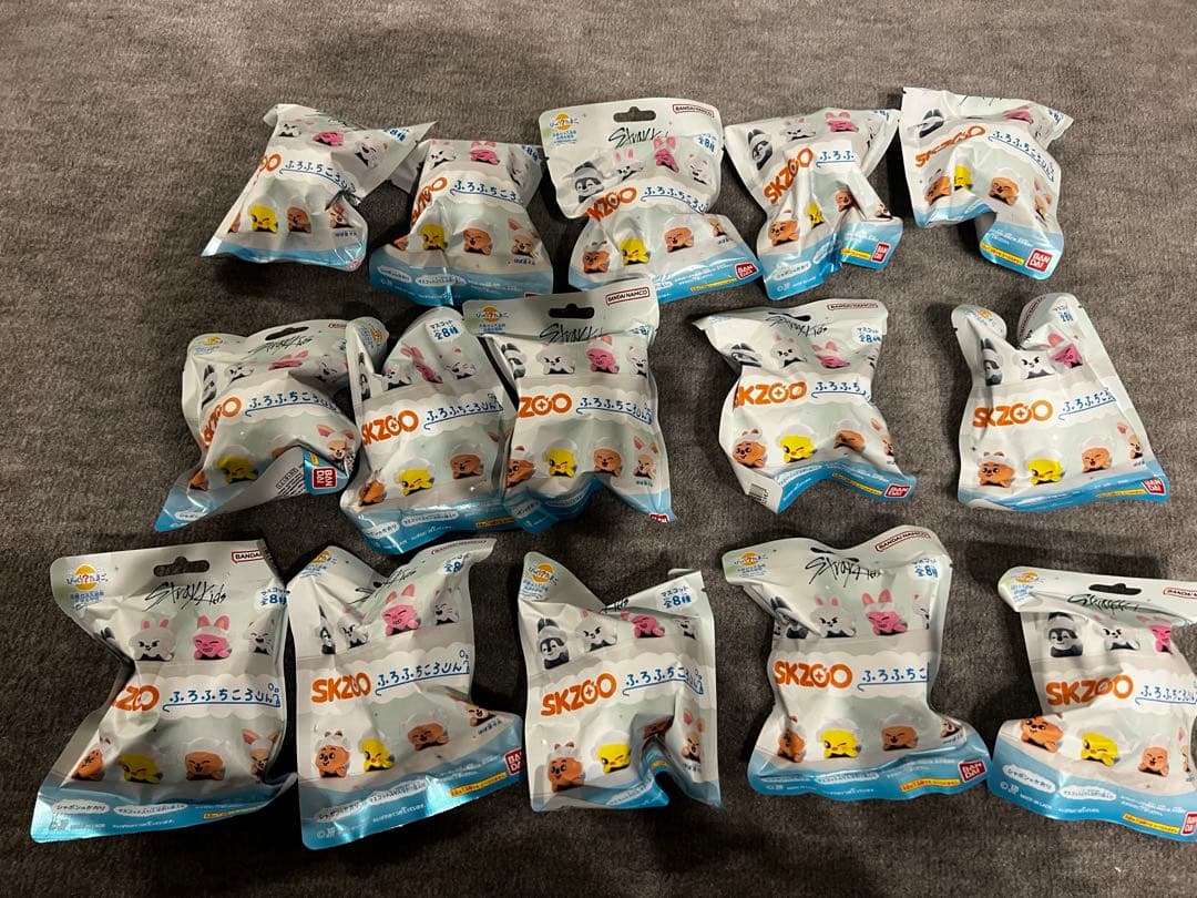 SKZOO ふろふちころりん　びっくらたまご　15個セット（バラ売り可能）