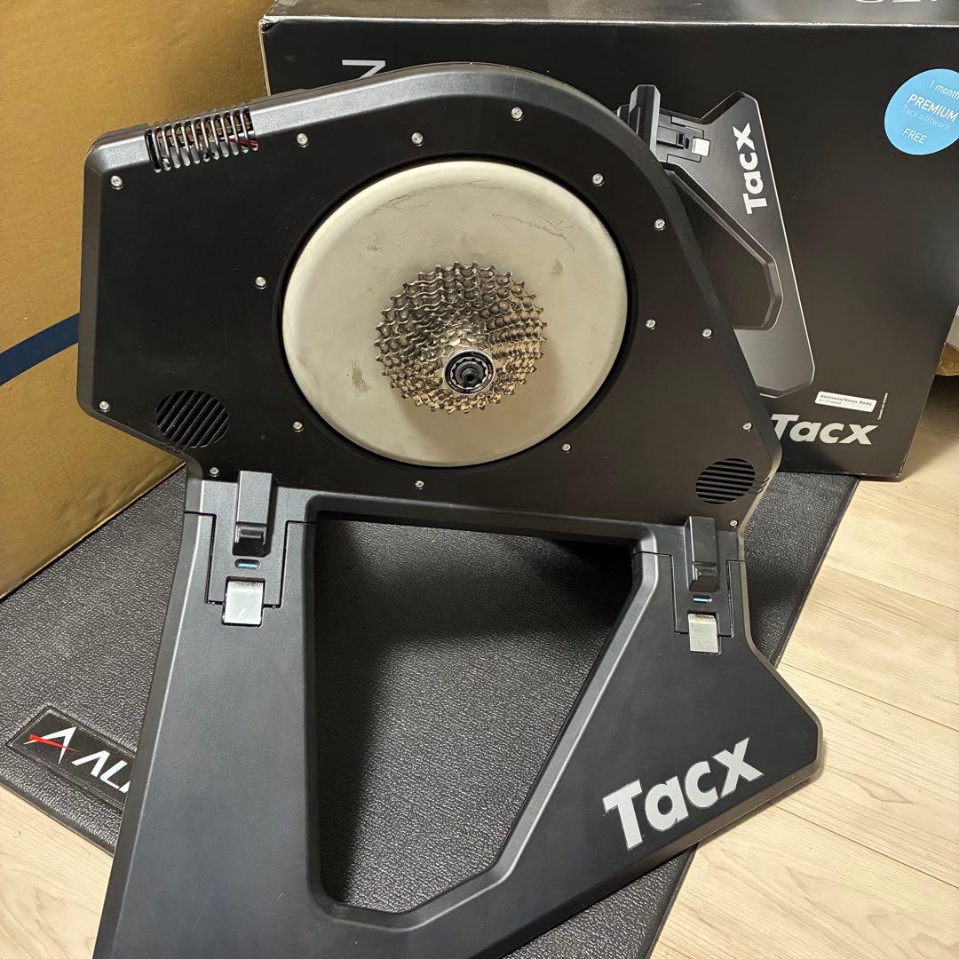 【美品】Tacx NEOスマートローラー