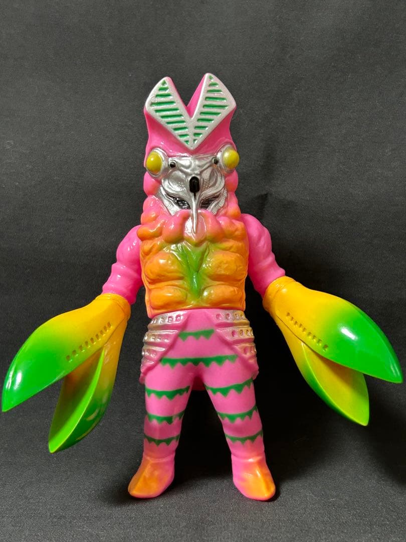 【ソフビ】【MAX TOY マックストイ】/バルタン星人/レトロポップVer.