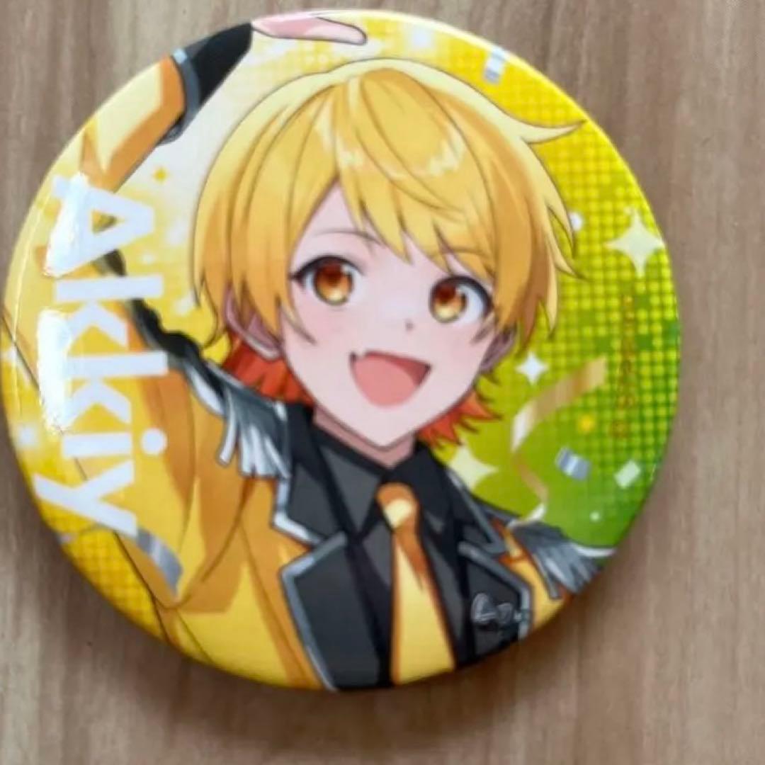 あっきぃ 缶バッジ AMPTAK STPR Family Festival - メルカリ