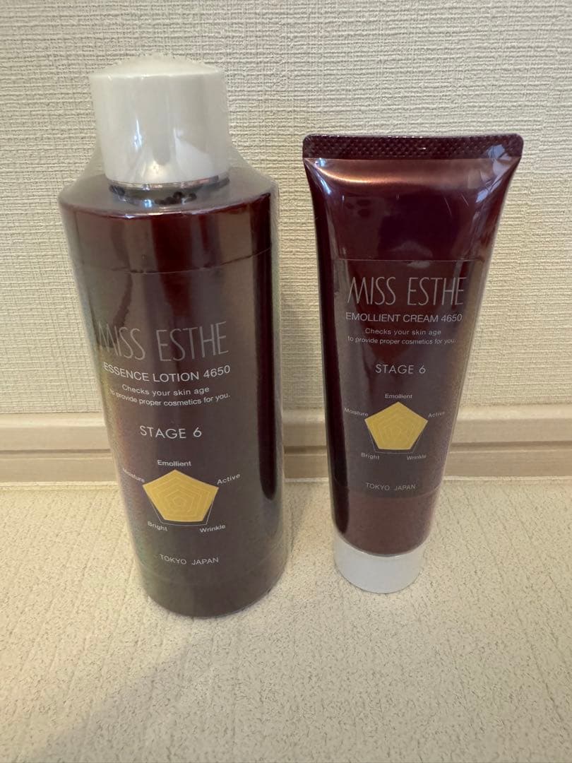 ミスエステ エッセンスローション4650 エモリエントクリーム4650 お
