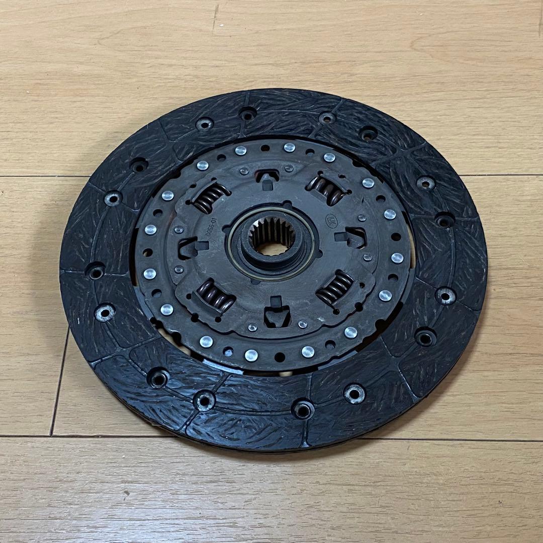 ♦︎美品！♦︎安心の純正品♦︎アバルト595/695♦︎フラホ/クラッチ