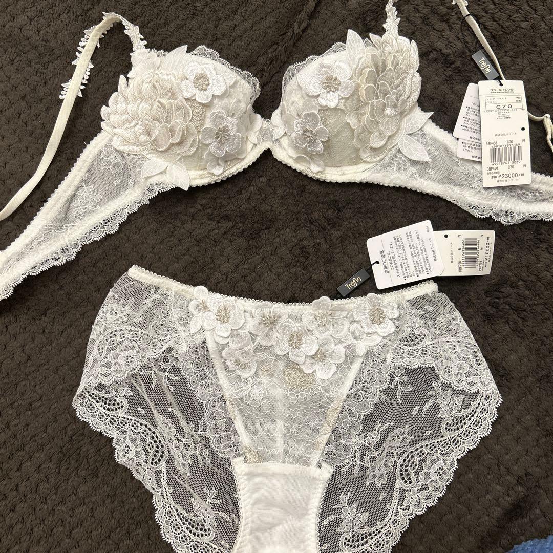 専用です【新品】ワコール トレフル　C70ブラジャー　Mショーツ 2026年最新】トレフル ワコール c70の人気アイテム - メルカリ