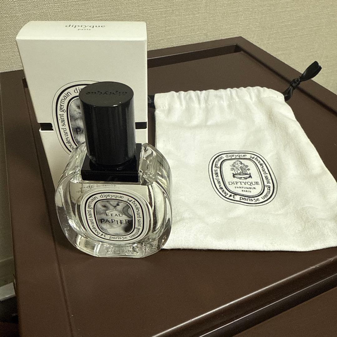 ディップティック　L'eau Papier 50mL perfume L'Eau Papier from Diptyque | NOSE Paris | Retail concept