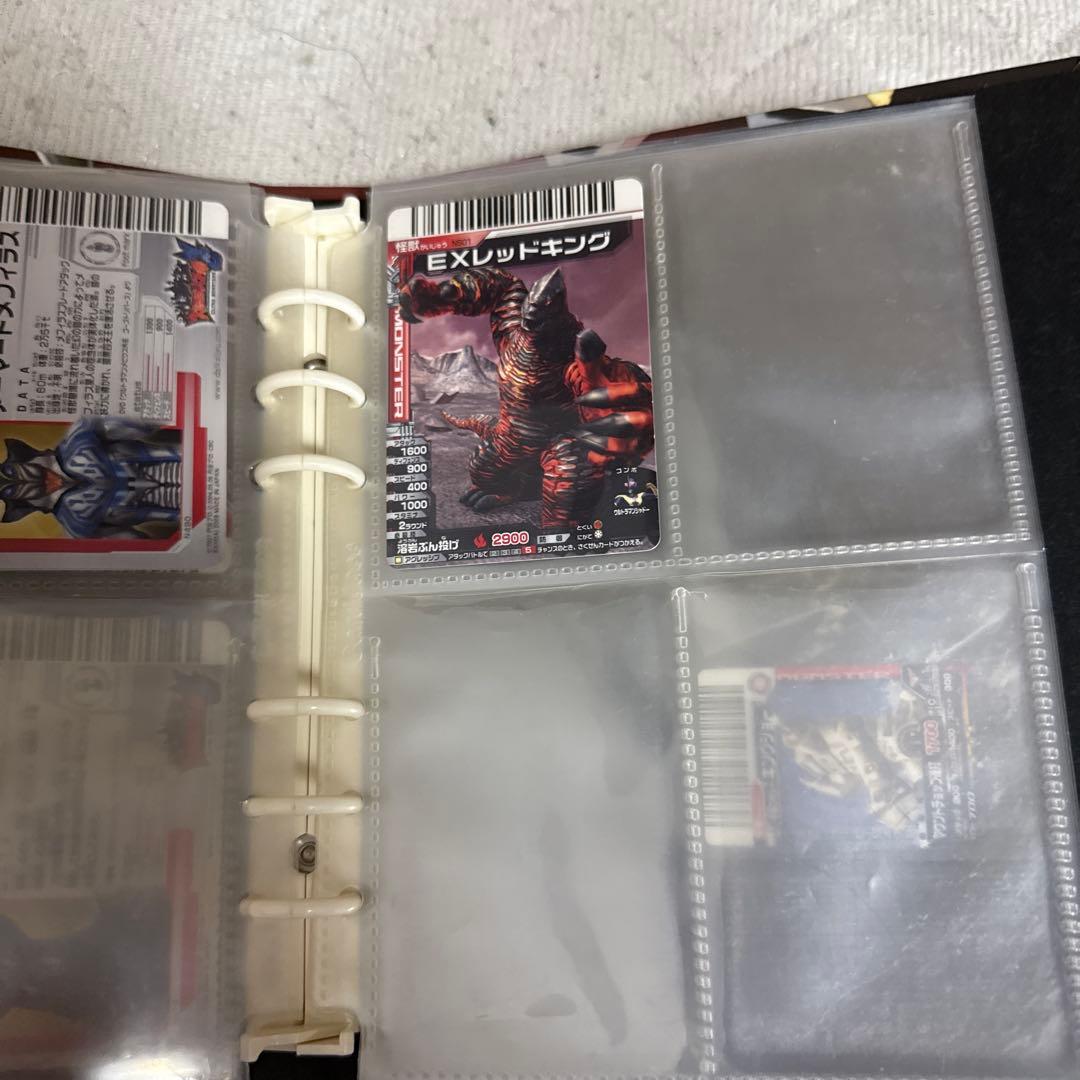 大怪獣バトル まとめ売り バインダーセット - メルカリ