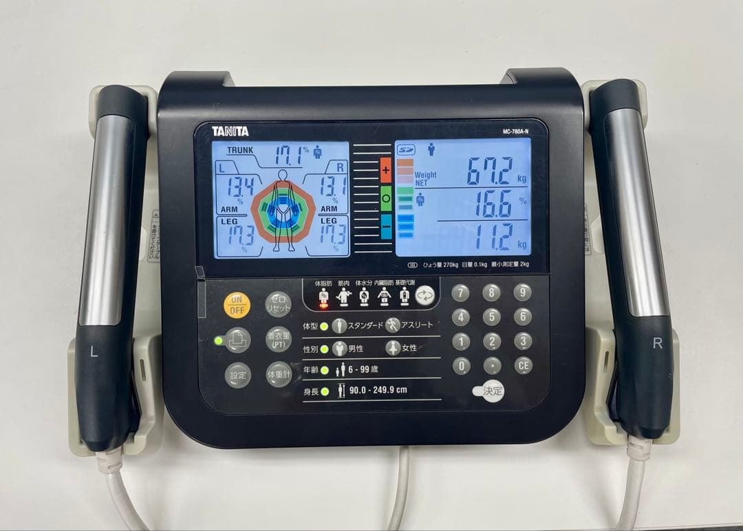 TANITA 体組成計 MC-780A-N 専用ケース付き