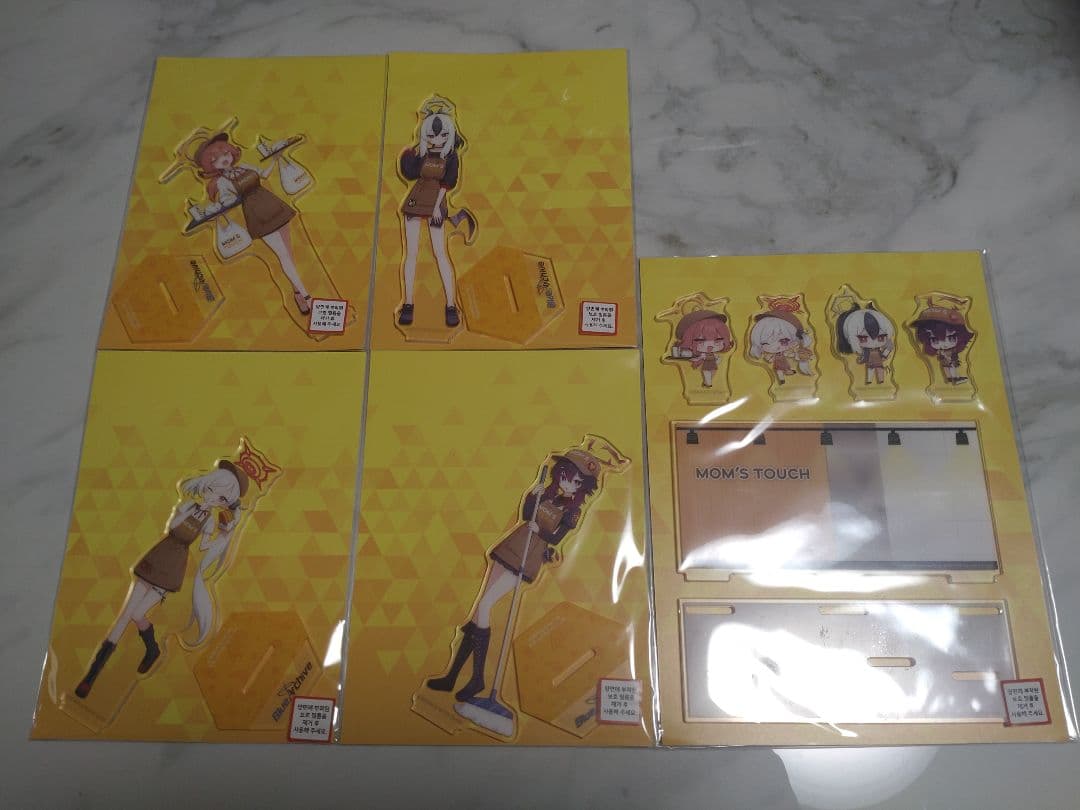 【韓国限定】ブルーアーカイブ マムズタッチコラボ アクリルスタンドセット 日本未発売・韓国限定】ブルーアーカイブ ブルアカ マムズタッチコラボ