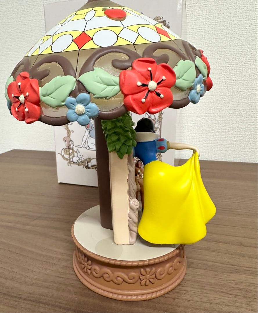 白雪姫 LEDライト フィギュアライト ディズニーストア - メルカリ