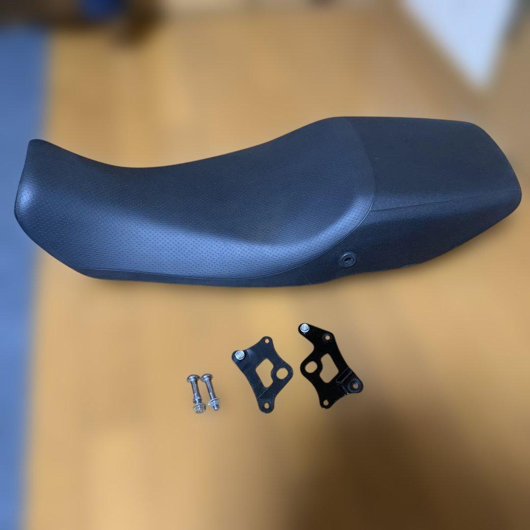 HONDA FTR223 純正シート　新車外し