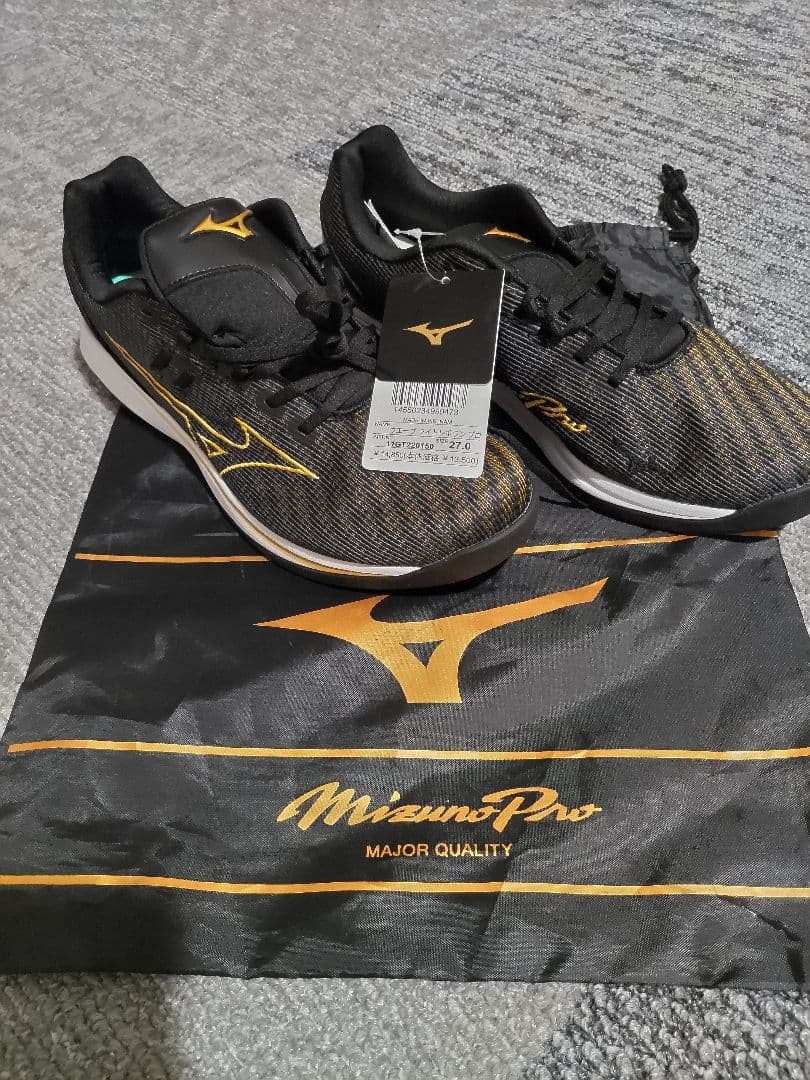 新品未使用 Mizuno ウェーブフィットトランプロ 27.0 黒/金