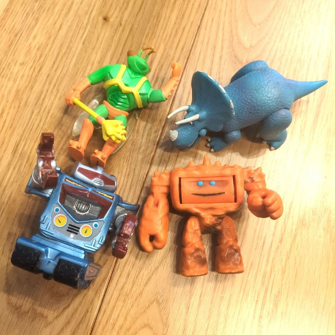 トイストーリー　フィギュア　トゥイッチ　スパークス　トリクシー　チャンク　セット トイストーリー チャンク トゥイッチ スパークス｜Yahoo!フリマ（旧