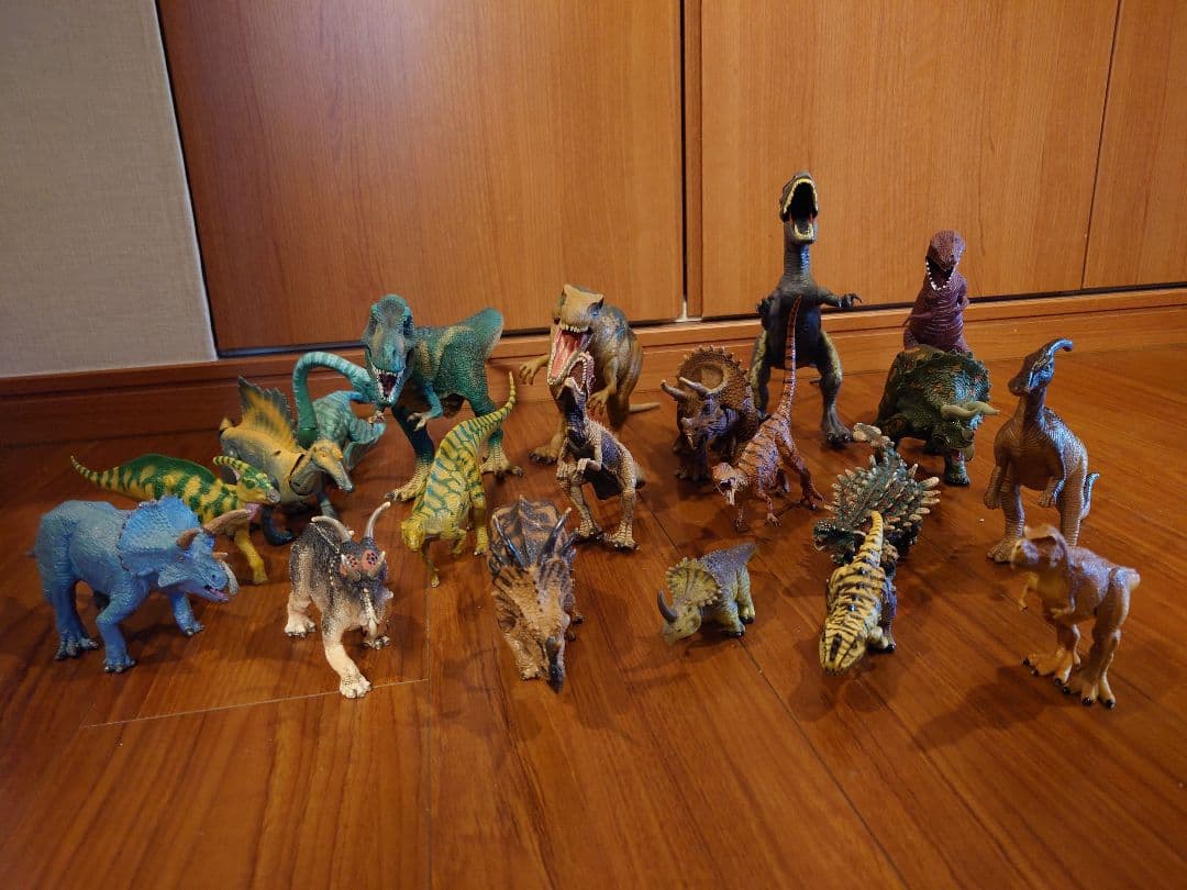 恐竜フィギュアセット 20体