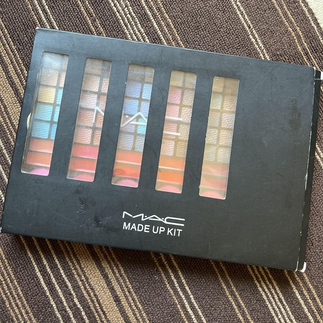 メイク道具・化粧小物 M.A.C MADE UP KIT