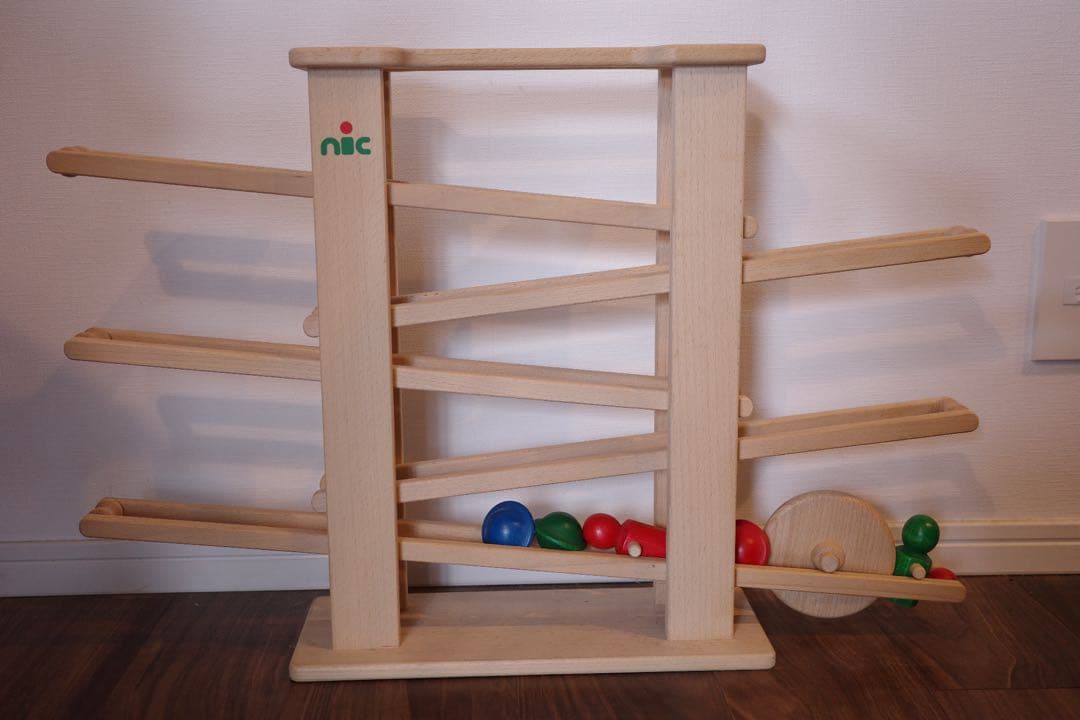 nic ニック社　スロープトイ　知育玩具 木製スロープ