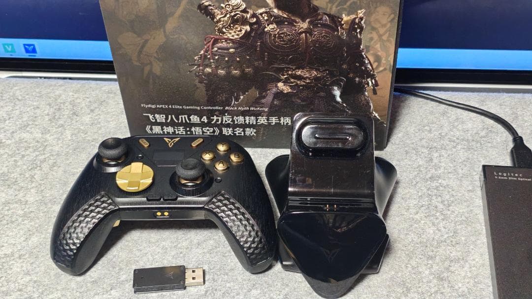 【中古・美品】APEX4 WUKONG モデル[国内正規品]　オマケ充電台付き