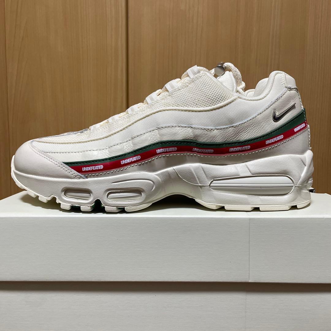 UNDEFEATED × NIKE AIR MAX 95 SP \"SAIL\"