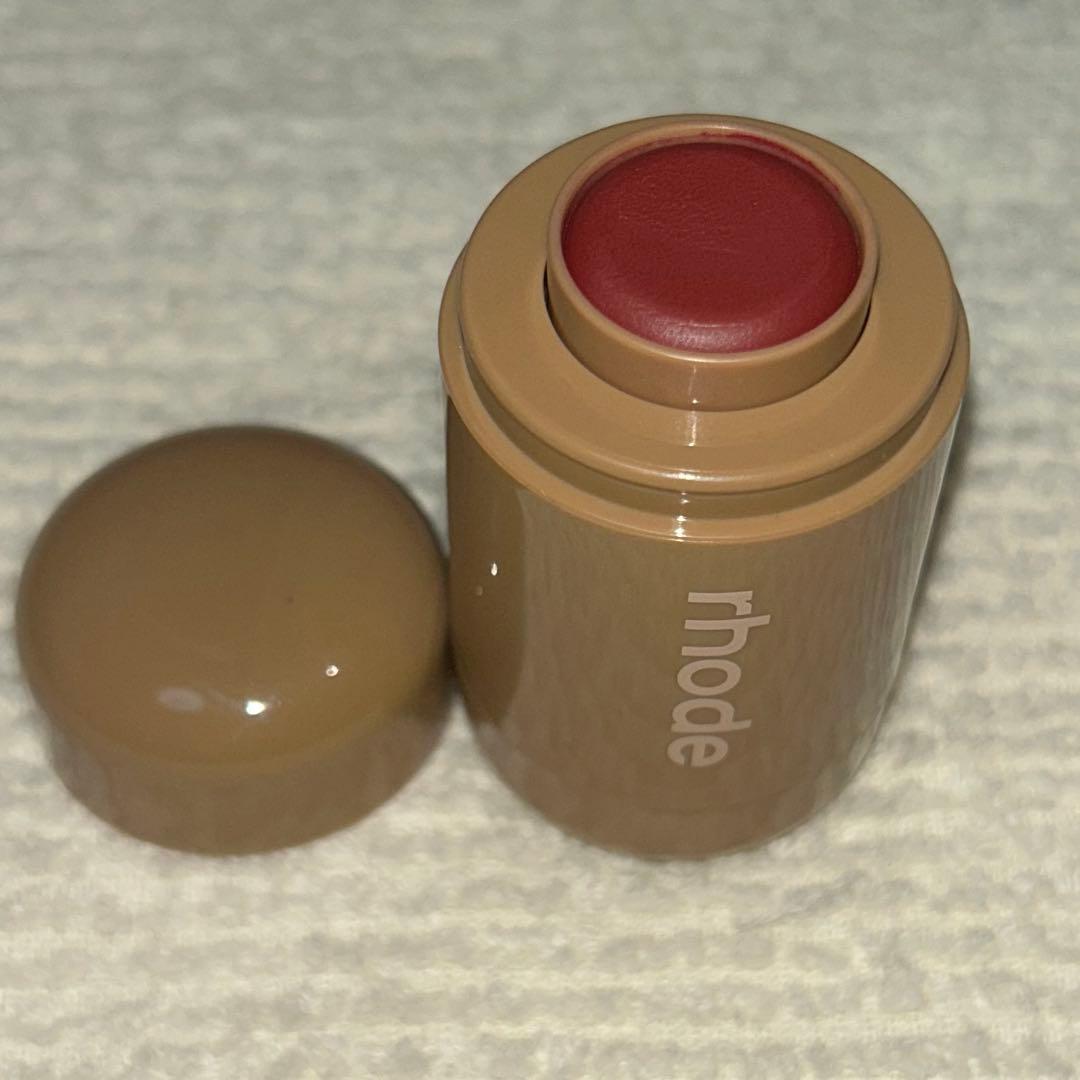 rhodé ポケットブラッシュ新色 ・date cake - メルカリ