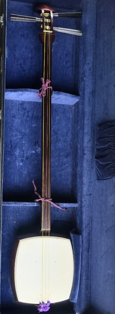 三味線本体 ケース付き 破れ無し 中竿？良材