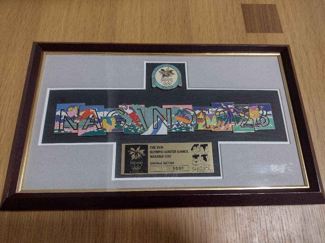 1998年長野冬季オリンピック 限定版ピンバッジ Amazon.co.jp: 長野冬季オリンピック1998 スノーレッツ・ピンバッジと