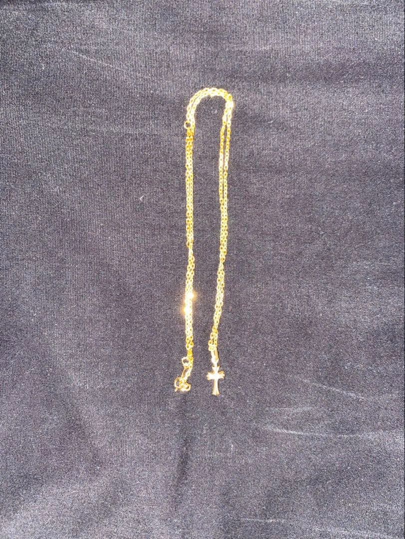 K18 ネックレス　十字架